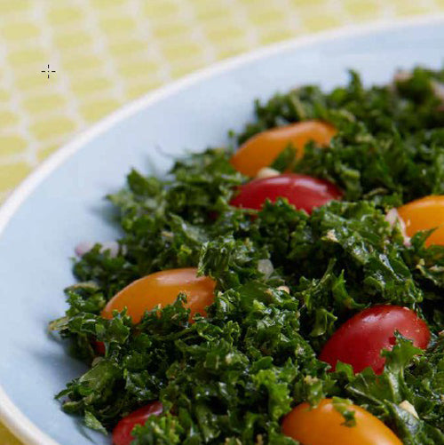 Grønkålssalat med tomater