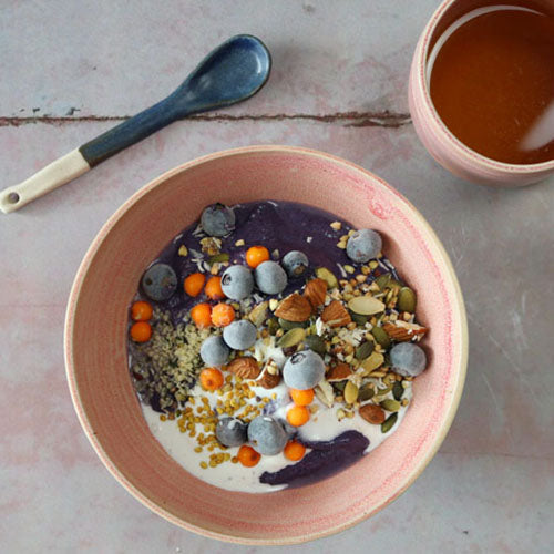 Blomkåls-smoothie med blåbær og lakrids