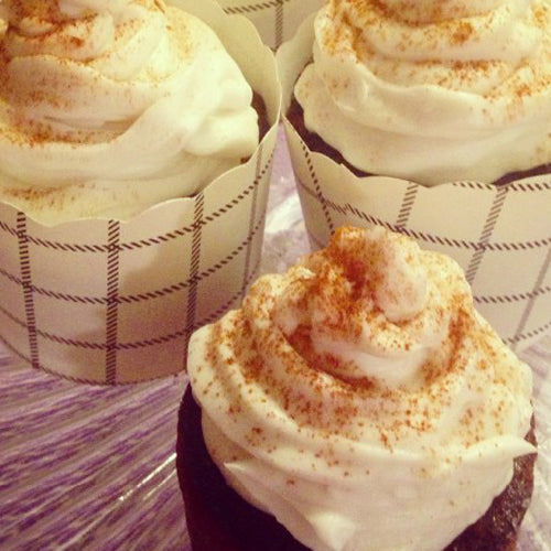 Raw jule mini muffins