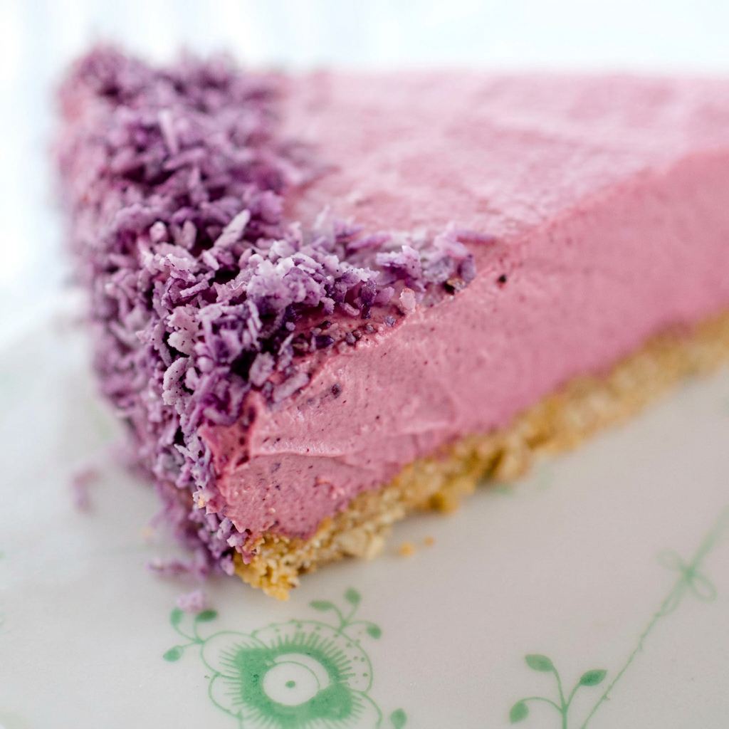 Kinky Pinky - raw kokoskage med hindbærcreme
