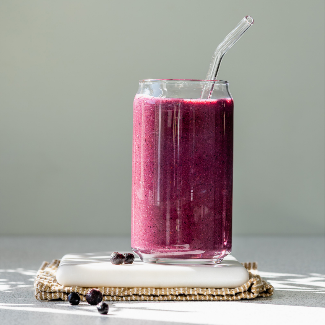 Proteinsmoothie med solbær