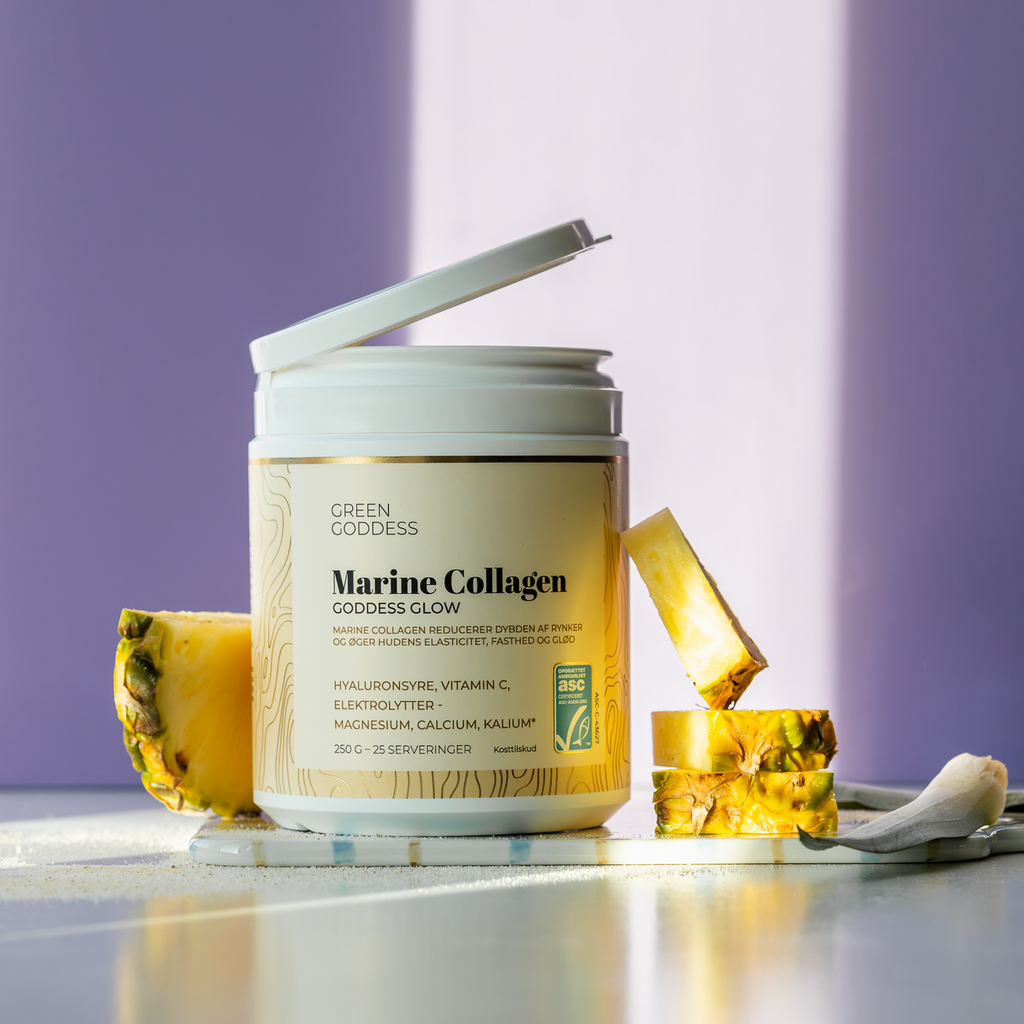 Green Goddess Marine Collagen i varianten Goddess Glow, der er beriget med hyaluronsyre, B vitamin og C vitamin.