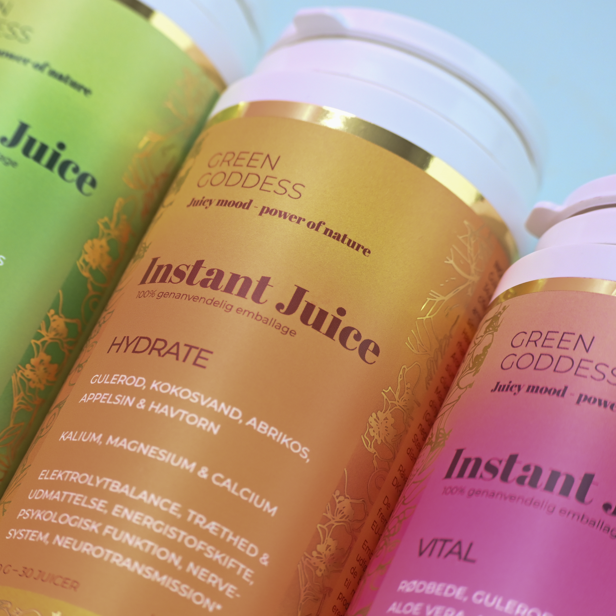 Alle tre Green Goddess Instant Juices